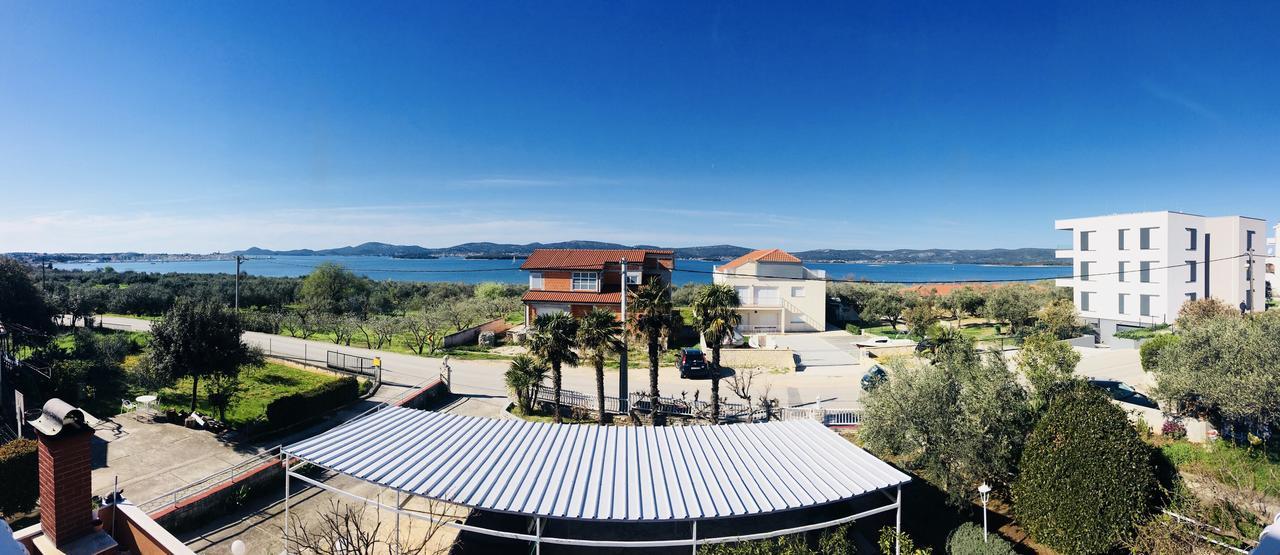Hotel Pansion Adria Sveti Filip i Jakov Exterior foto